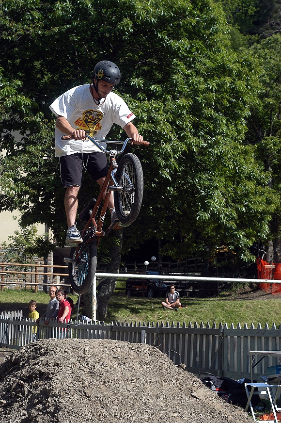 Anche esibizioni di BMX nel programma del Cimone Bike Festival - foto: Roberto Pascucci