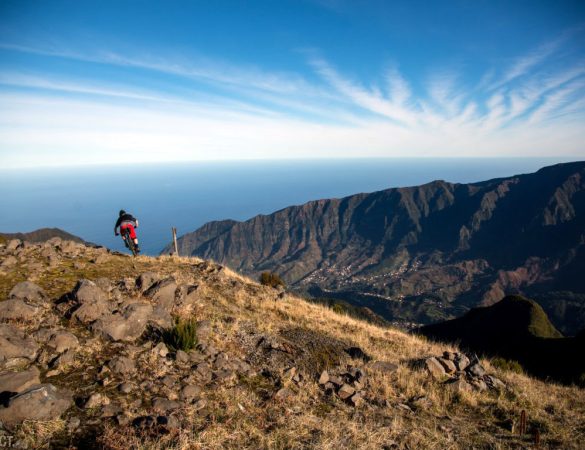 Trail infiniti vista mare a Madeira per il terzo round Enduro World Series 2017