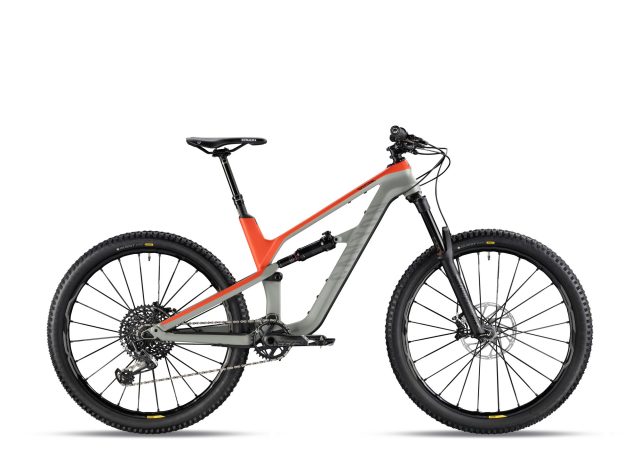 Canyon Spectral, trail bike con ruote da 27,5" e 140 mm di travel posteriore