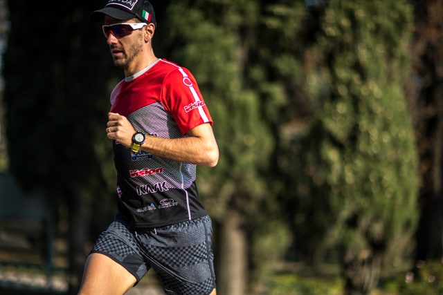 Giulio Molinari nella fase di corsa che affronta con BROOKS neo sponsor 2018
