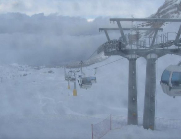 madonna di campiglio caduta albero e sbalzato bambino groste