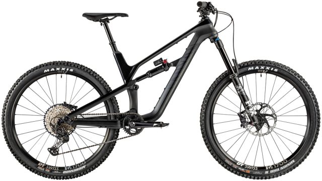 Canyon Spectral CF 8.0 MY20 - 3.499 €