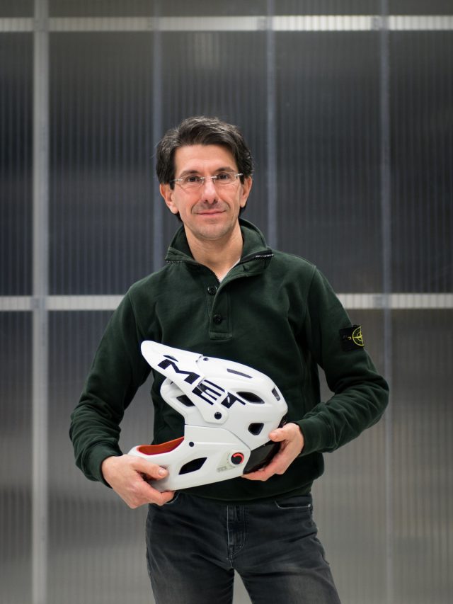 Met Helmets - Matteo Tenni