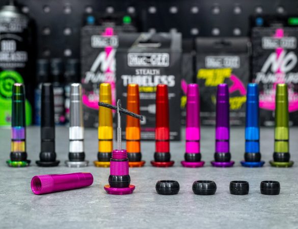 Muc-Off Stealth Tubeless Puncture Plug - cover