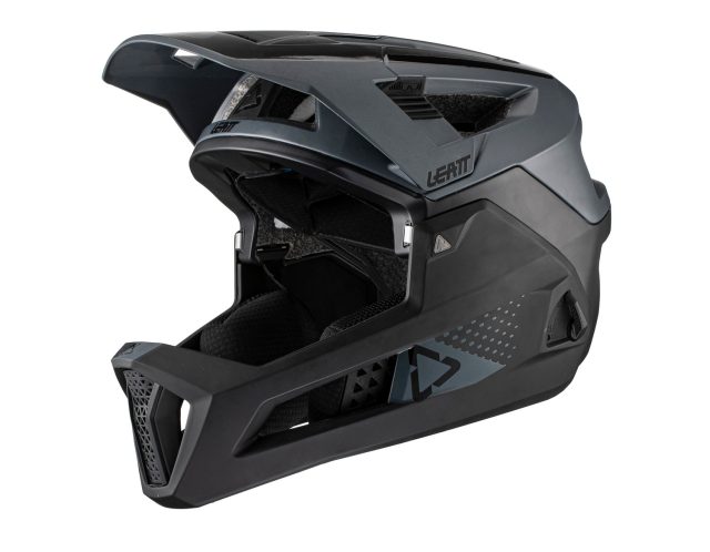 Leatt 4.0 MTB Enduro helmet - black