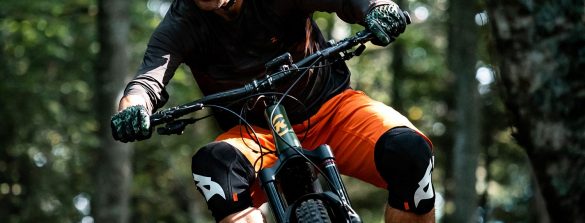 Bluegrass guanti MTB - cover