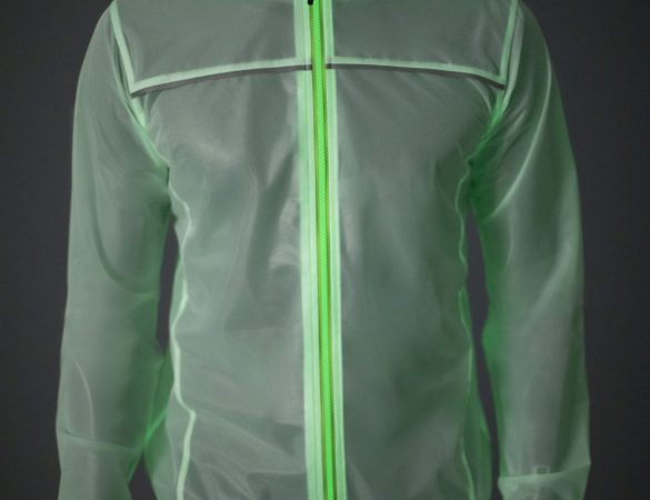 CMP Glow in the Dark, la giacca fluorescente