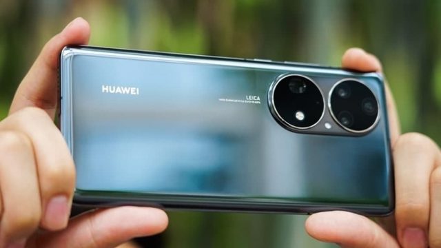 Huwei P50 Pro - smartphone - lifestyle