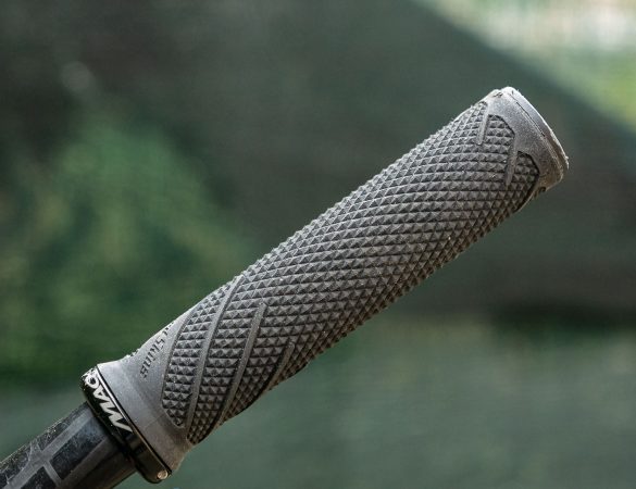 Lizard Skins MacAskill Signature Lock-On Grips review - cover
