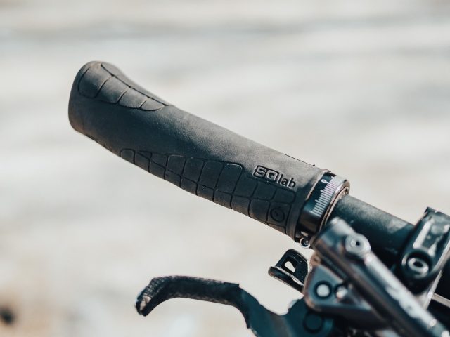 Manopole Ergonomiche XLC GR-G06 Con Imbottitura In Gel, Nere, Per Bici, 13x5x5 Cm