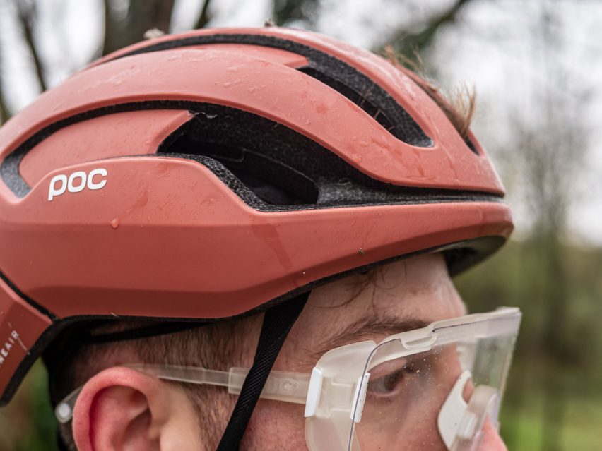 Poc Omne Air MIPS casco ciclismo road off-road in test - 04