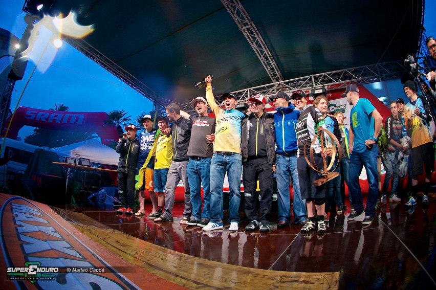 Gare Enduro MTB quale futuro - approfondimento - premiazione EWS 2013