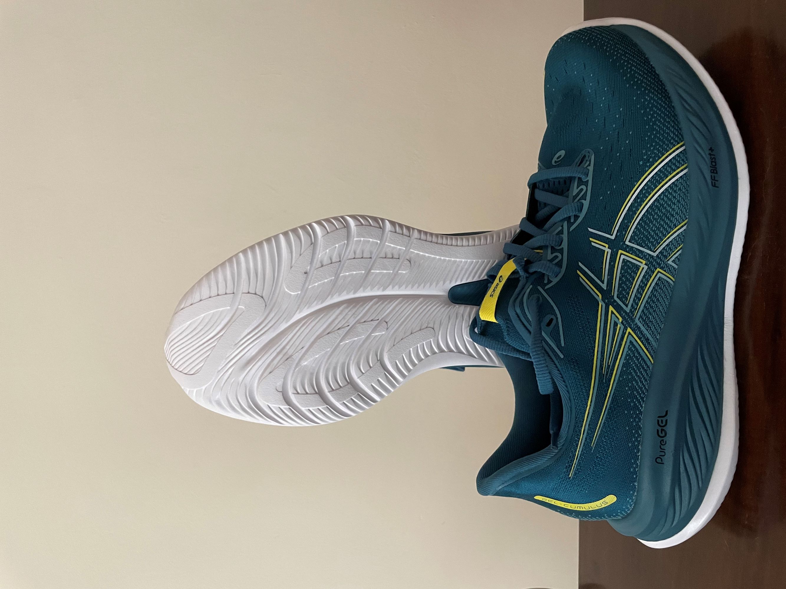 Asics gel cumulus 16 recensione best sale