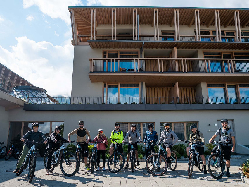 brunico bike opening 2024 - bike park plan de corones - falkensteiner hotel Kronplatz - gruppo