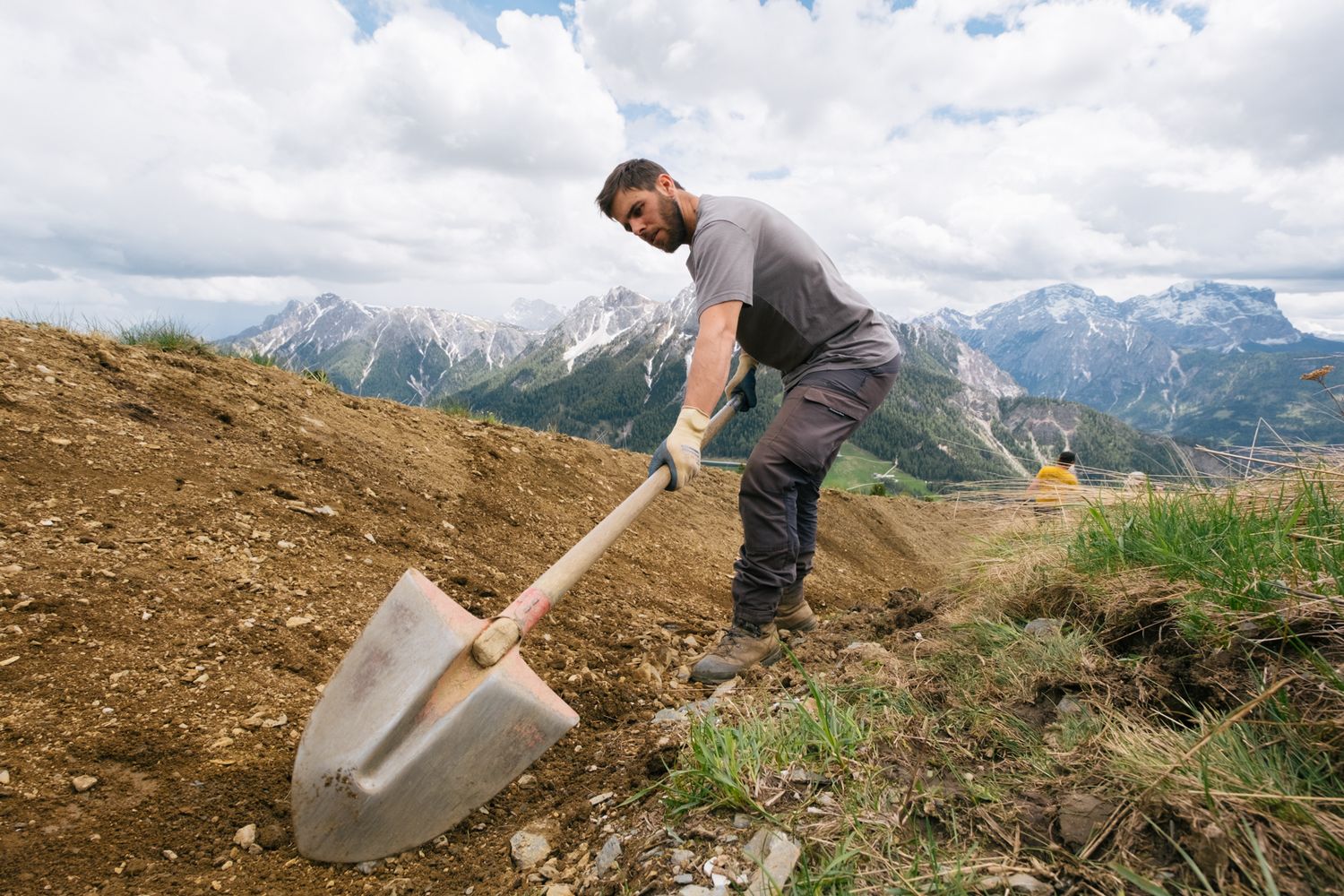 bike park plan de corones - trail building itw - cover