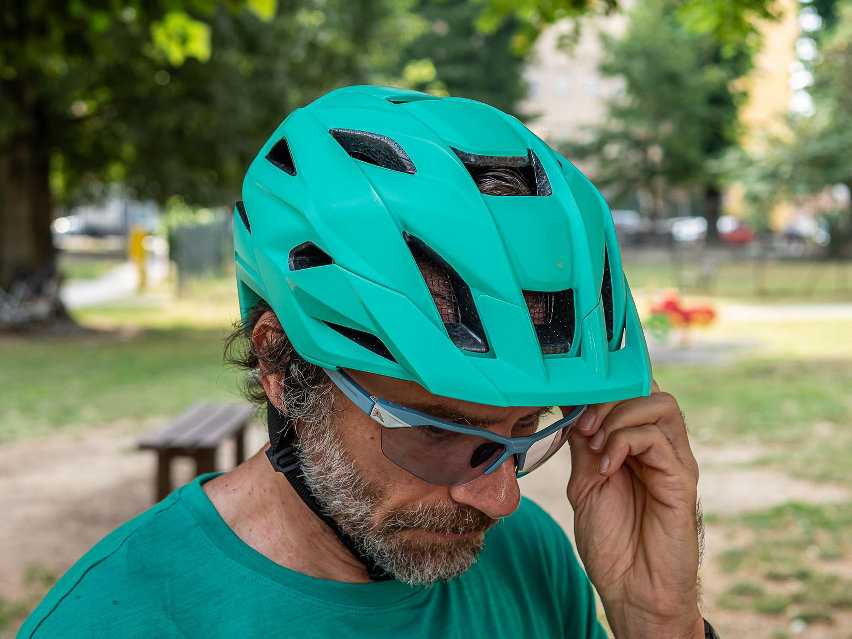 alpina kamloop - casco mtb test review - lifestyle