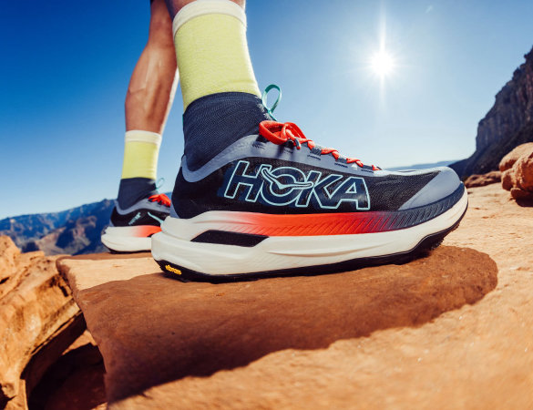 HOKA TECTON X 3