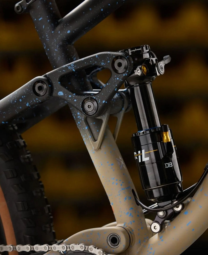 trek top fuel pipedream - prototipo acciaio - rocker arm