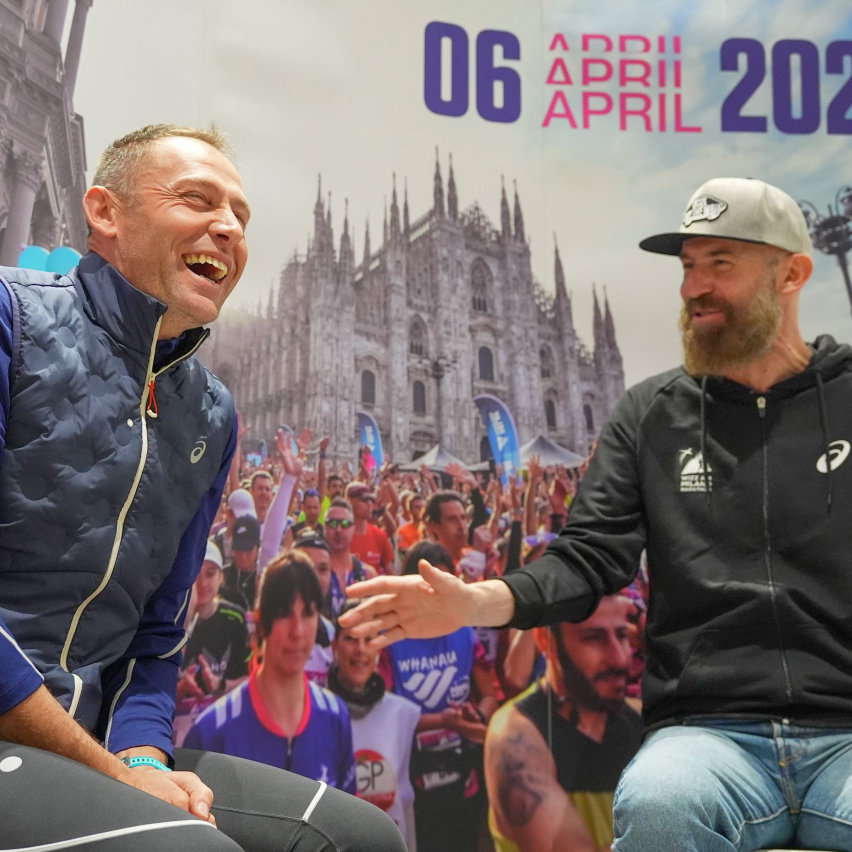 Road-to-Wizz-Air-Milano-Marathon-2025-Sandro-Siviero-di-Rulovers-moderatore-del-talk-con-Stefano-Baldini.