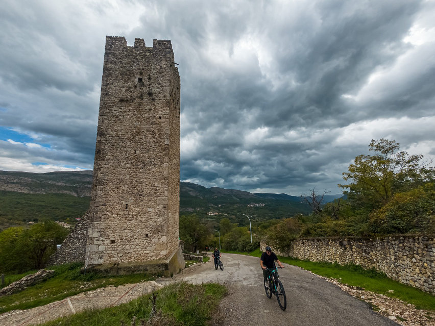 Isytravel Abruzzo - Tione degli Abruzzi