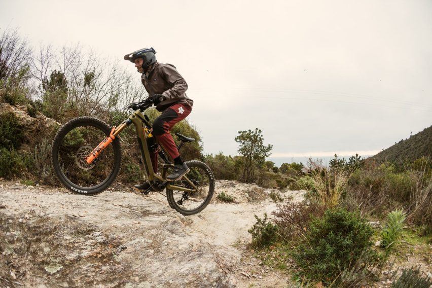 come affrontare la mancanza di trazione in mtb - guida pratica - salita tecnica