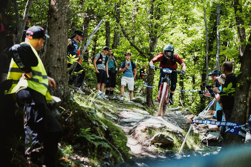 enduro world cup 2025 pietra ligure - booker