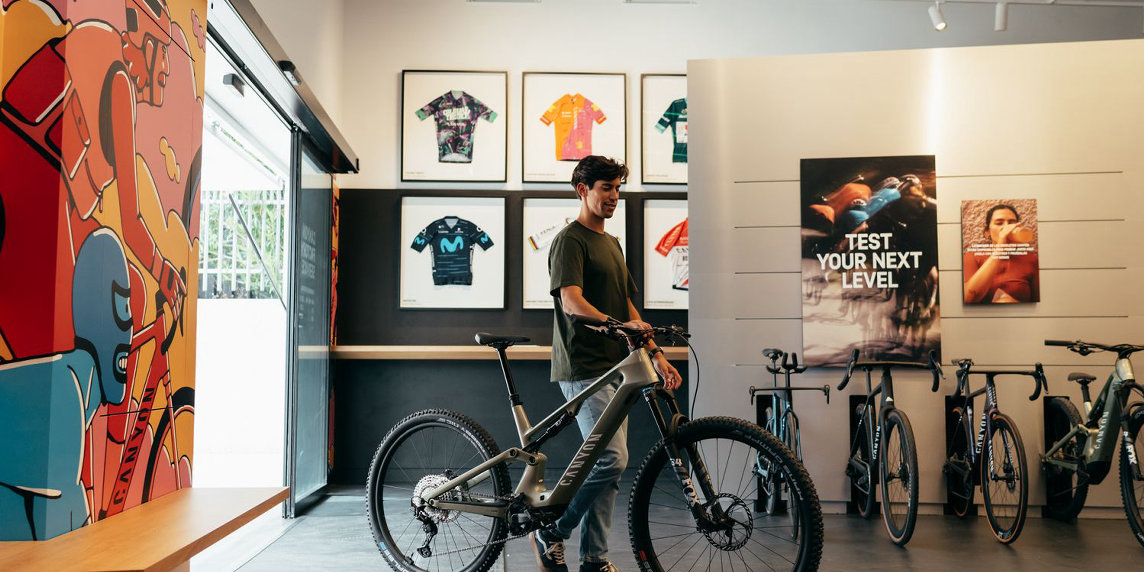 Canyon introduce il servizio Collect & Ride in Italia