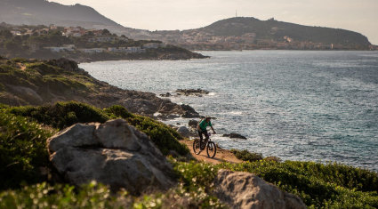 Corsica - sentieri selvaggi - Ile Rousse Balagne MTB - cover