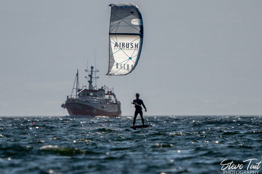 grant clayton airush foto steve taut ape