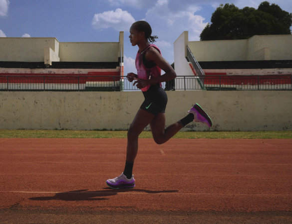 Nike Breaking4, lo speed kit di Faith Kipyegon.
