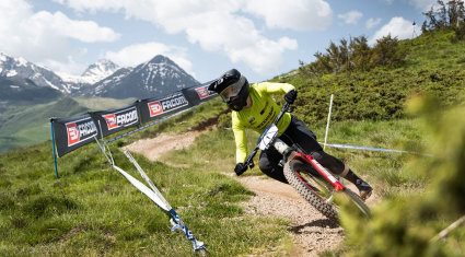 enduro world cup loudenvielle - ella connolly