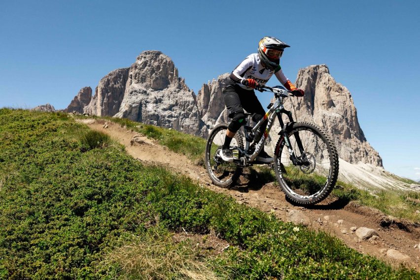enduro world cup 2025 val di fassa report - ellecosta gara