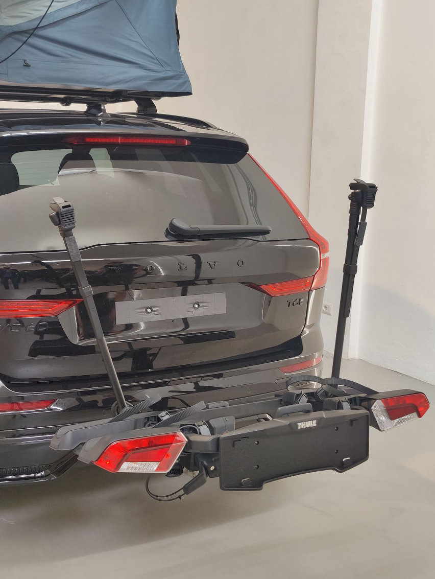 thule outpace - portabici gancio traino - 01