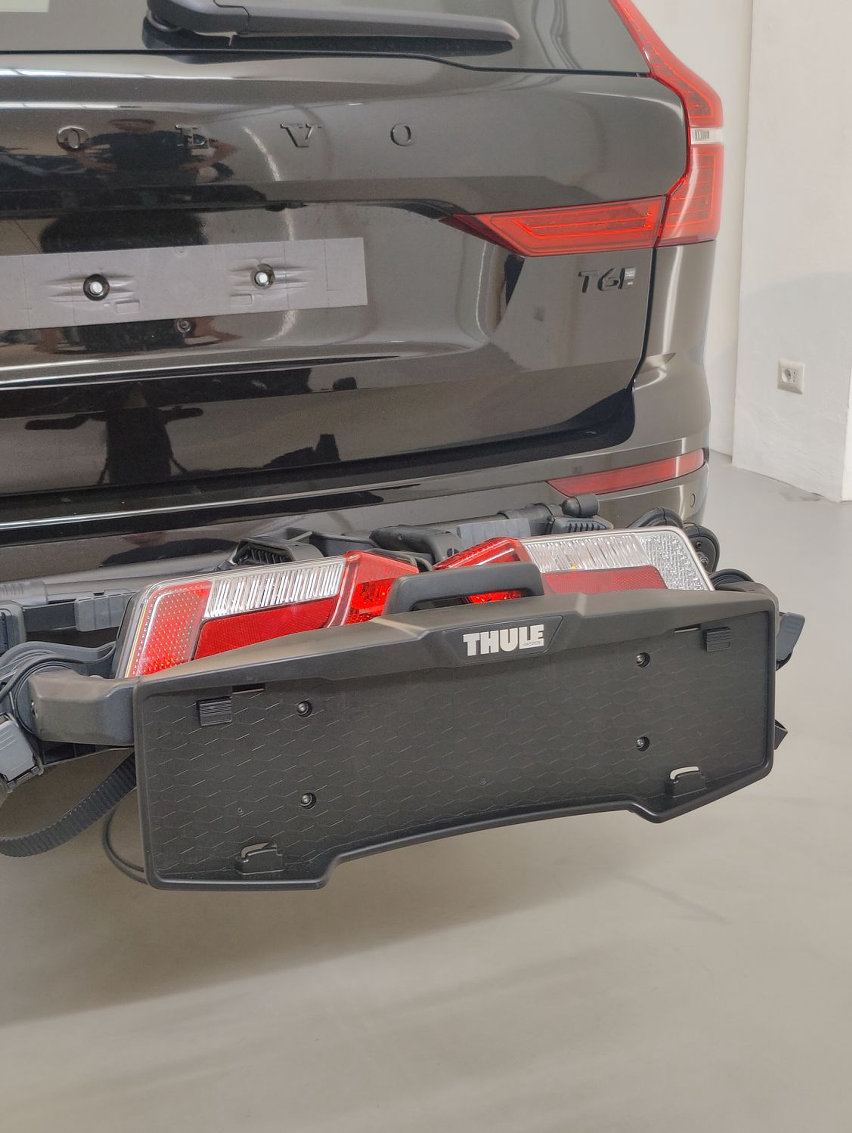 thule outpace - portabici gancio traino - 03
