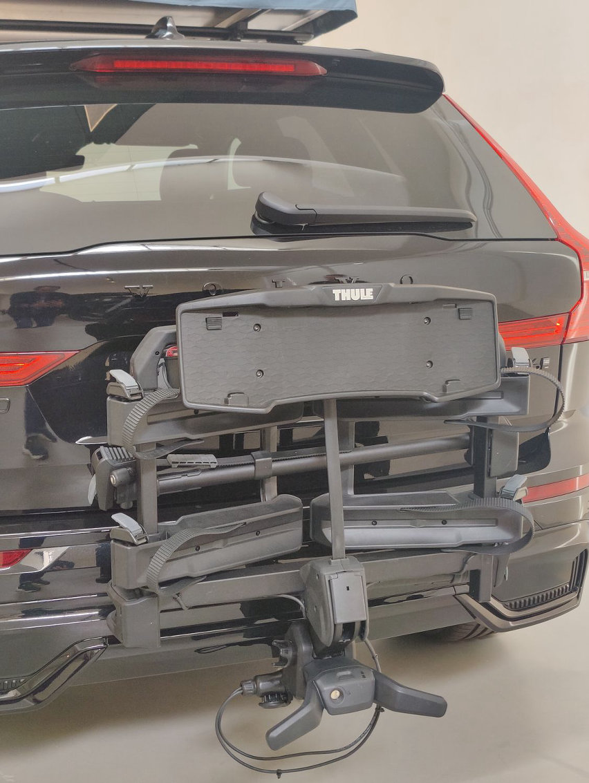 thule outpace - portabici gancio traino - 04