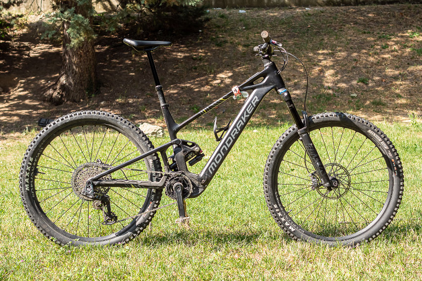 mondraker sly rr - bici lato dx