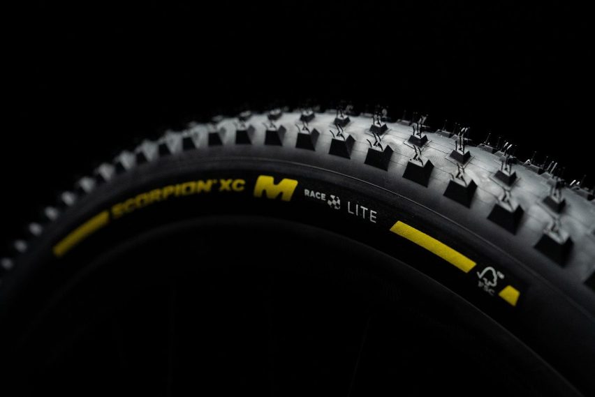 Pirelli Scorpion XC M Lite - Yellow Team Edition