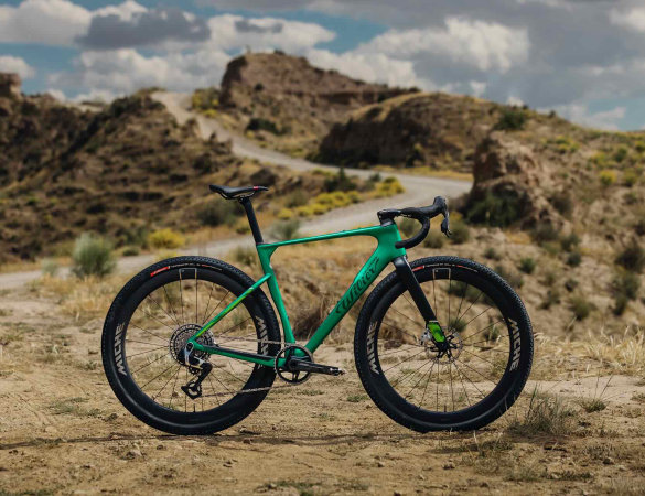 wilier rave slr id2 vista laterale ambientata in offroad
