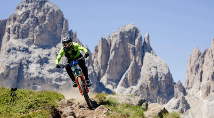 enduro world cup 2025 val di fassa report - cover