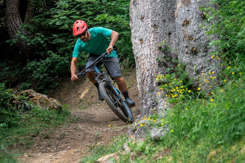 urge treps - casco mtb trail - review - action