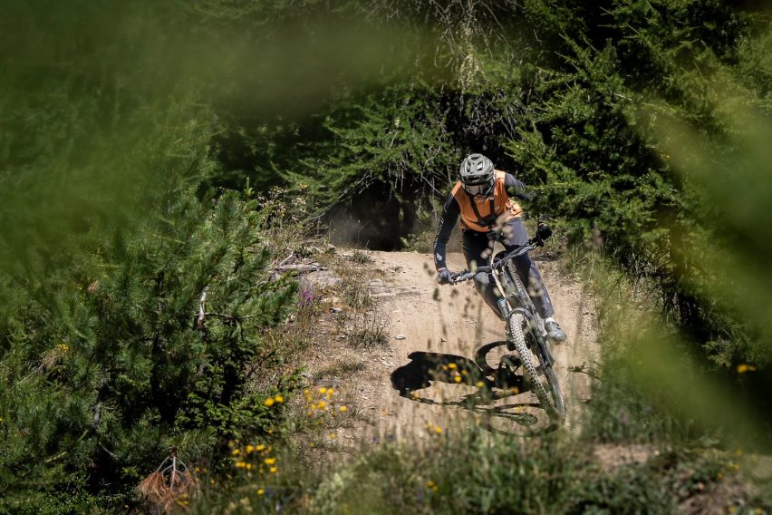 mondraker sly rr - emtb light - test - 02