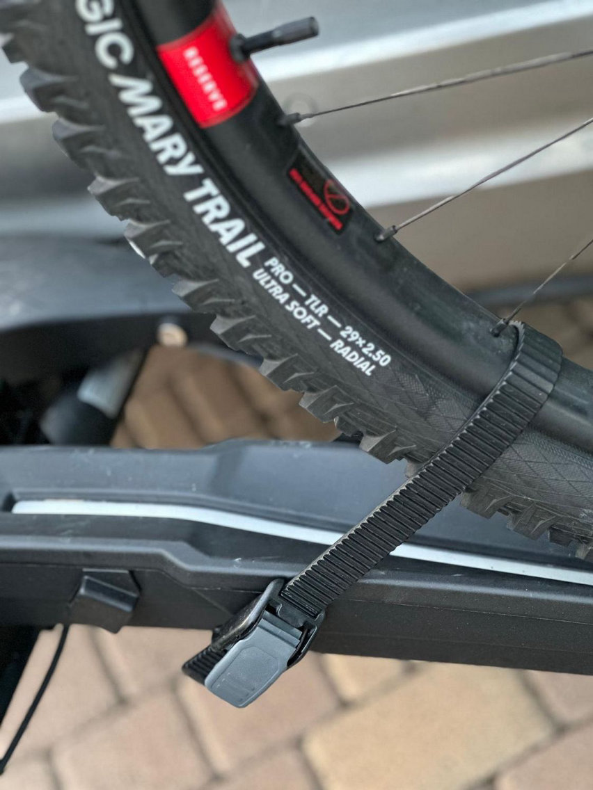 thule easyfold 3 portabici gancio traino - 02