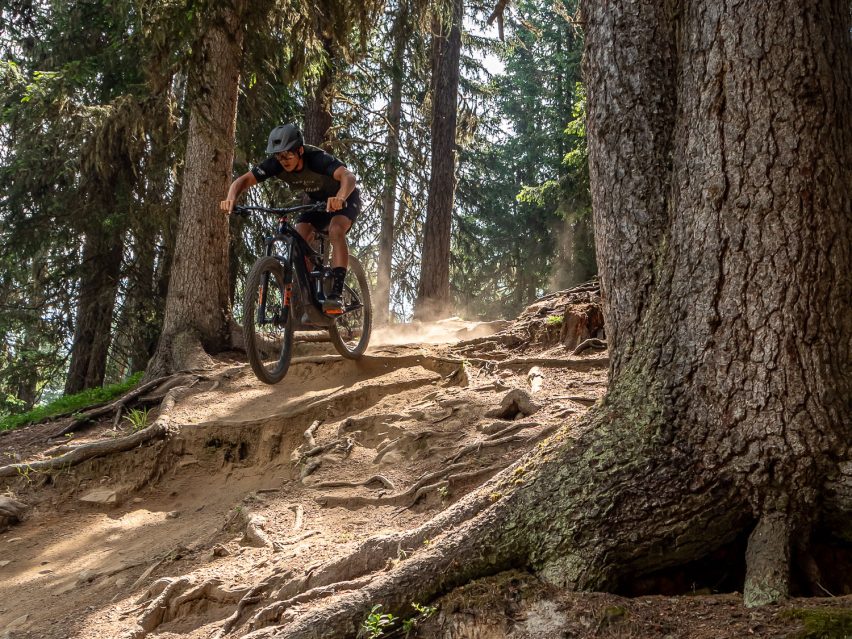 lago di resia - 3laender enduro trails - turismo mtb - Schoeneben Trail