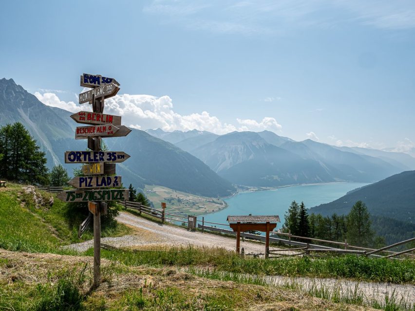 lago di resia - 3laender enduro trails - turismo mtb - rescher alm 01
