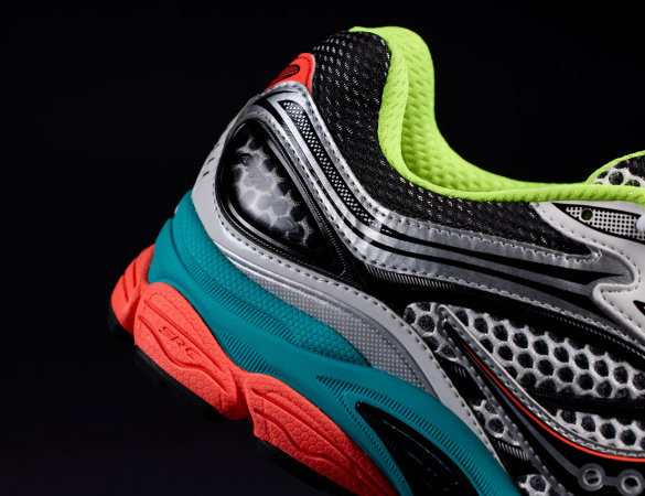 Saucony ProGrid Guide 7, sneaker iconica
