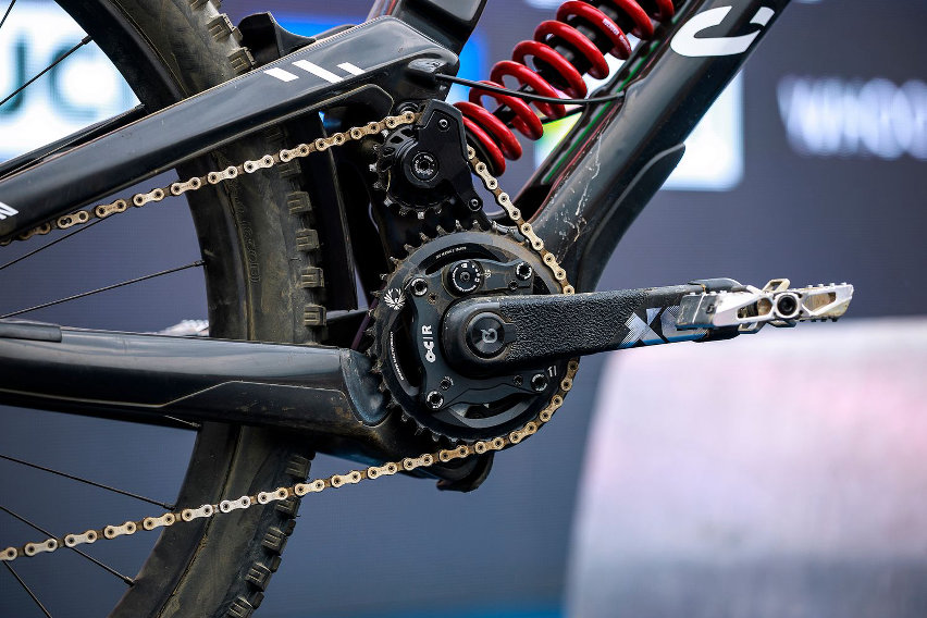 ochain entra nella famiglia sram - cover