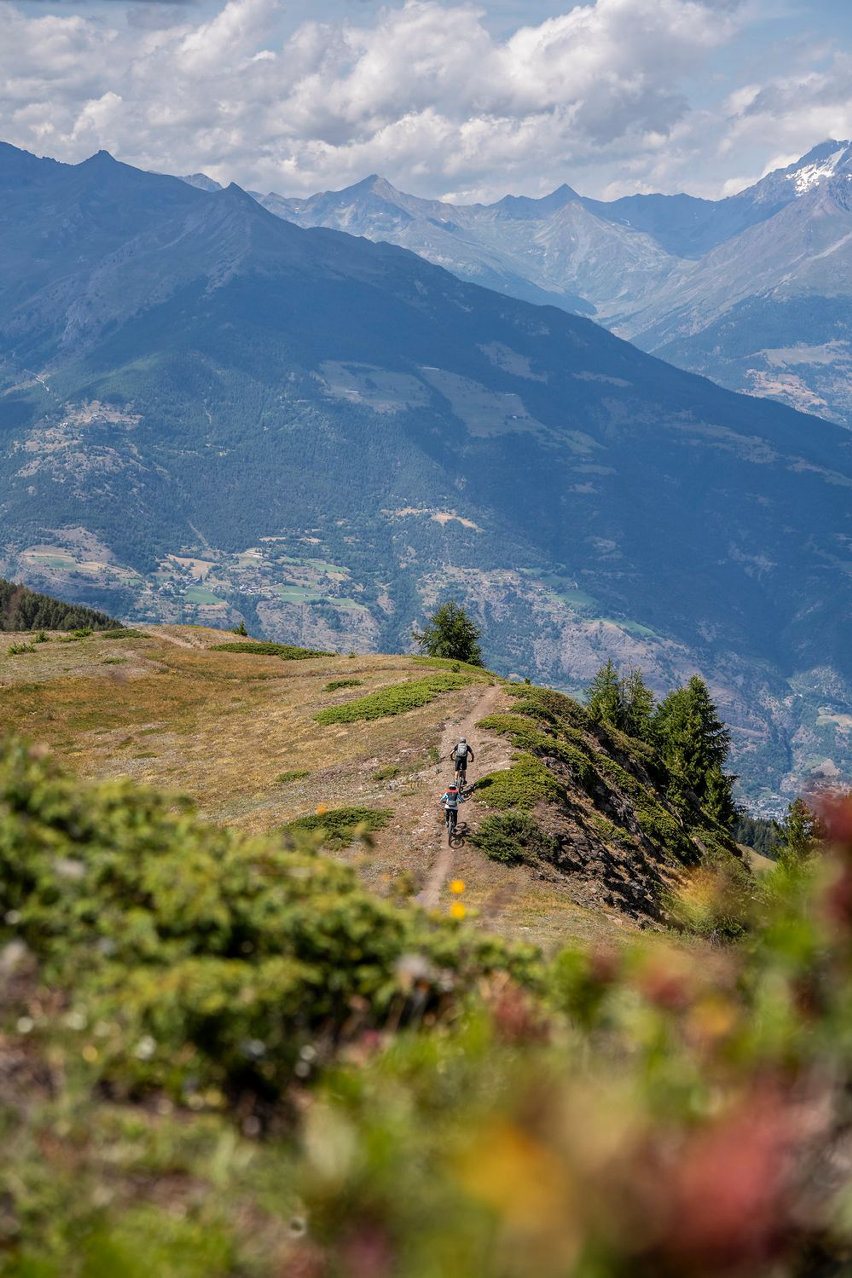 Experience Pila Bikeland - riding alpino
