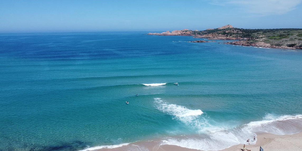 I piccoli assi del surf in gara alla Marinedda