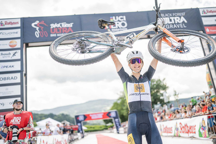 hero uci marathon world cup - calendario 2026 - cover
