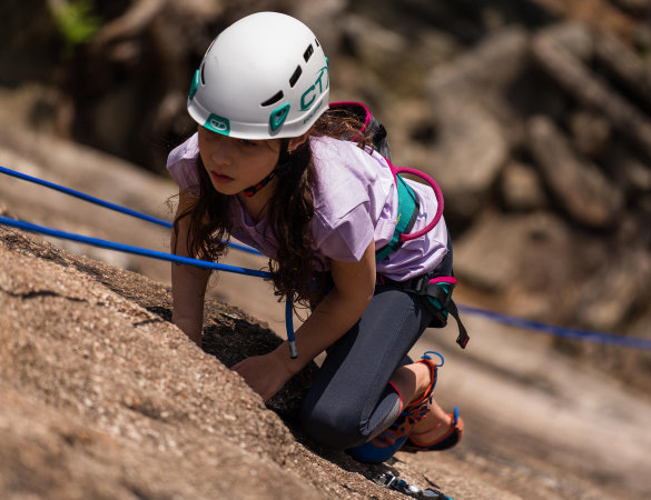 L’attrezzatura da arrampicata Climbing Technology per bambini